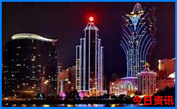 最美胡杨林在什么地方